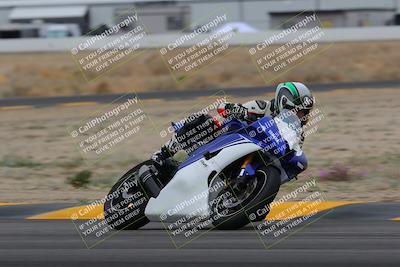 media/Jan-14-2023-SoCal Trackdays (Sat) [[497694156f]]/Turn 4 Set 2 (1030am)/